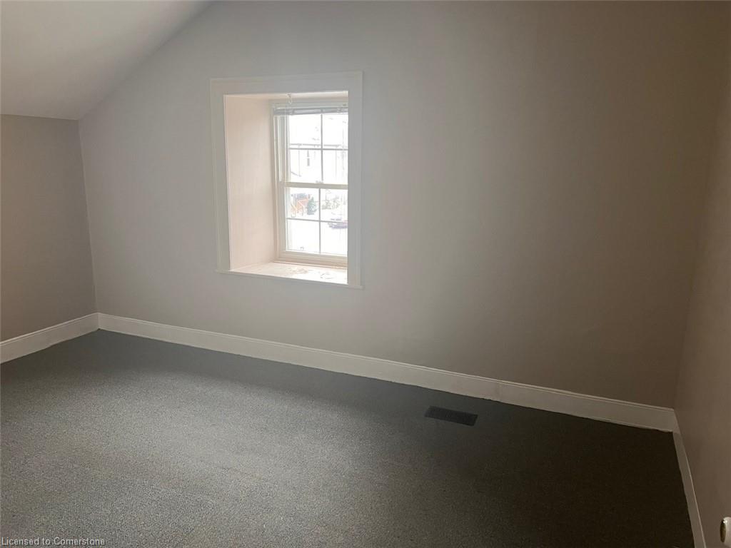18 Walnut Street Property Photo 21