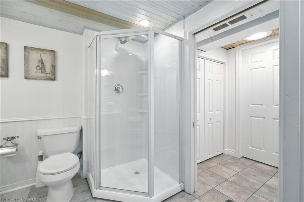 479 Blathwayte Lane Property Photo 29