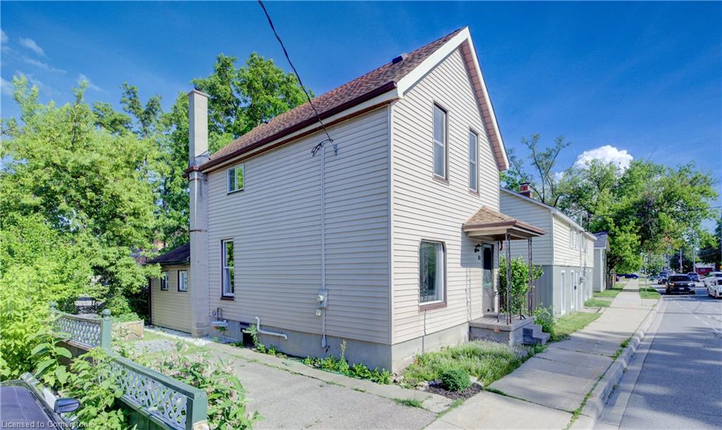 81 George Street N Property Photo 3