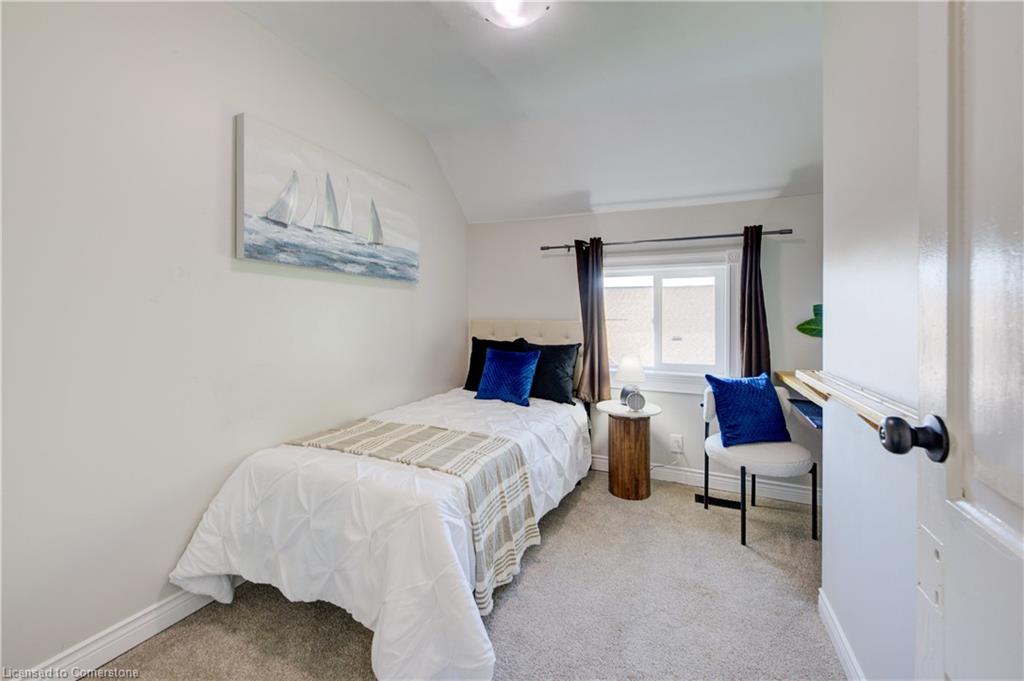 81 George Street N Property Photo 33