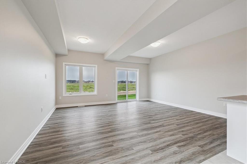 105 Elvira Way Property Photo 9