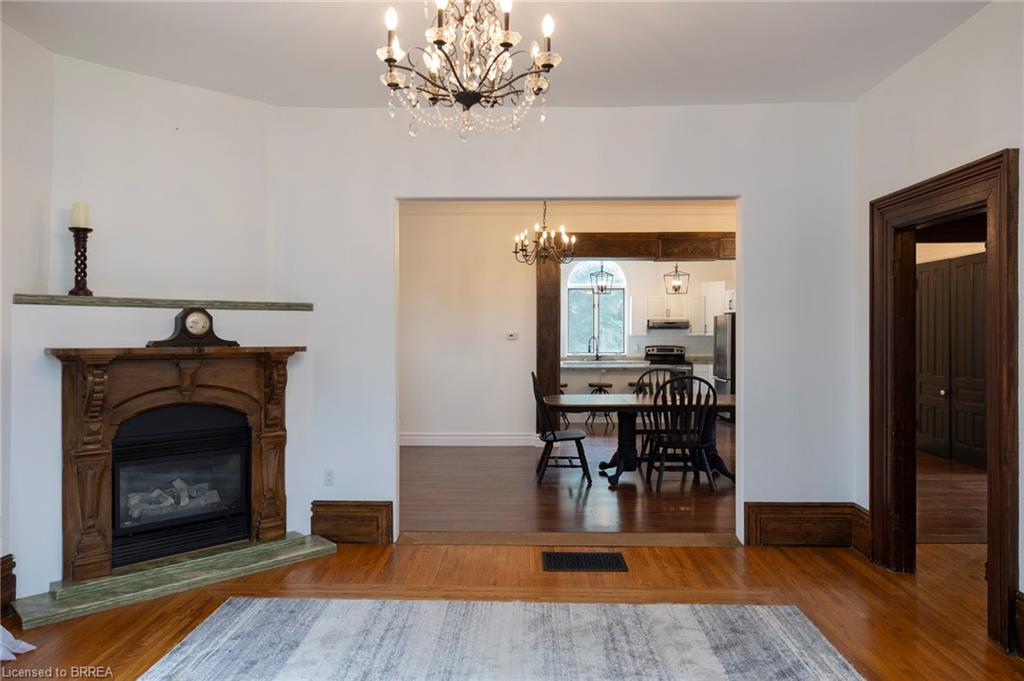 76.5 Stover Street N Property Photo 11