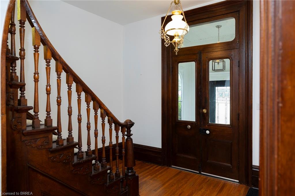 76.5 Stover Street N Property Photo 13