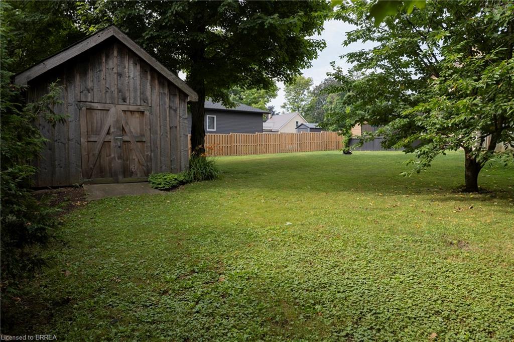 76.5 Stover Street N Property Photo 29
