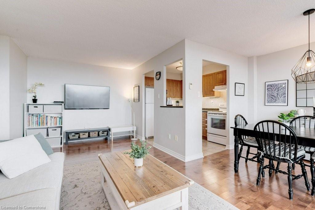 1009-3501 Glen Erin Drive Property Photo 26