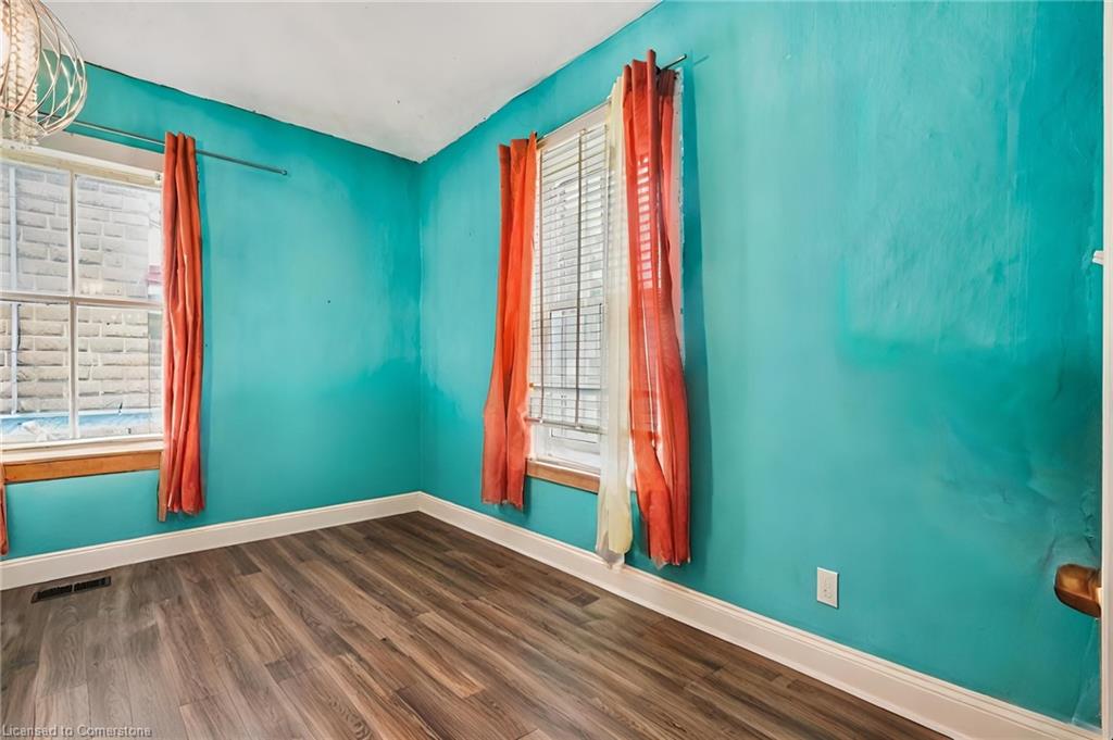 1785 4th Avenue W Property Photo 7