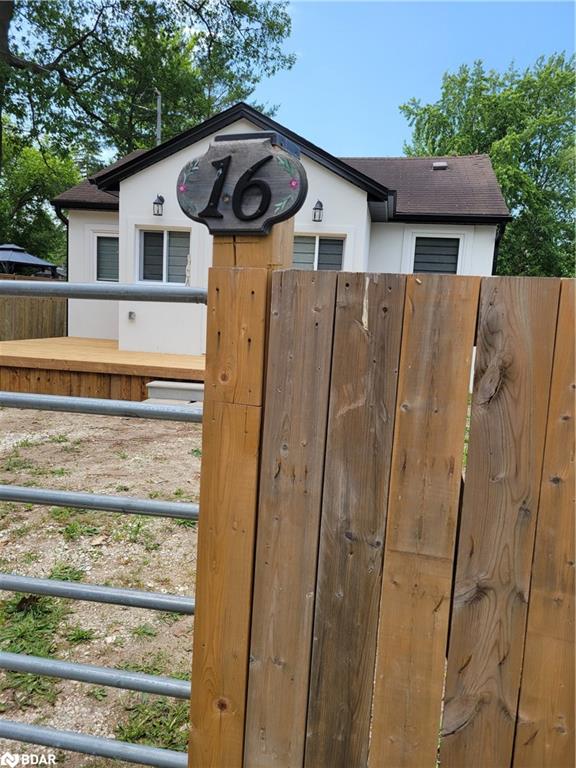 16 73rd Street Property Photo 4