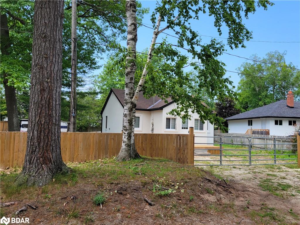 16 73rd Street Property Photo 12