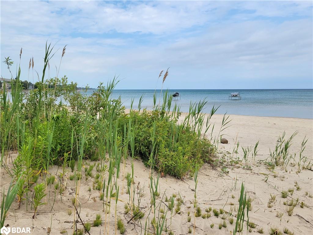 16 73rd Street Property Photo 14