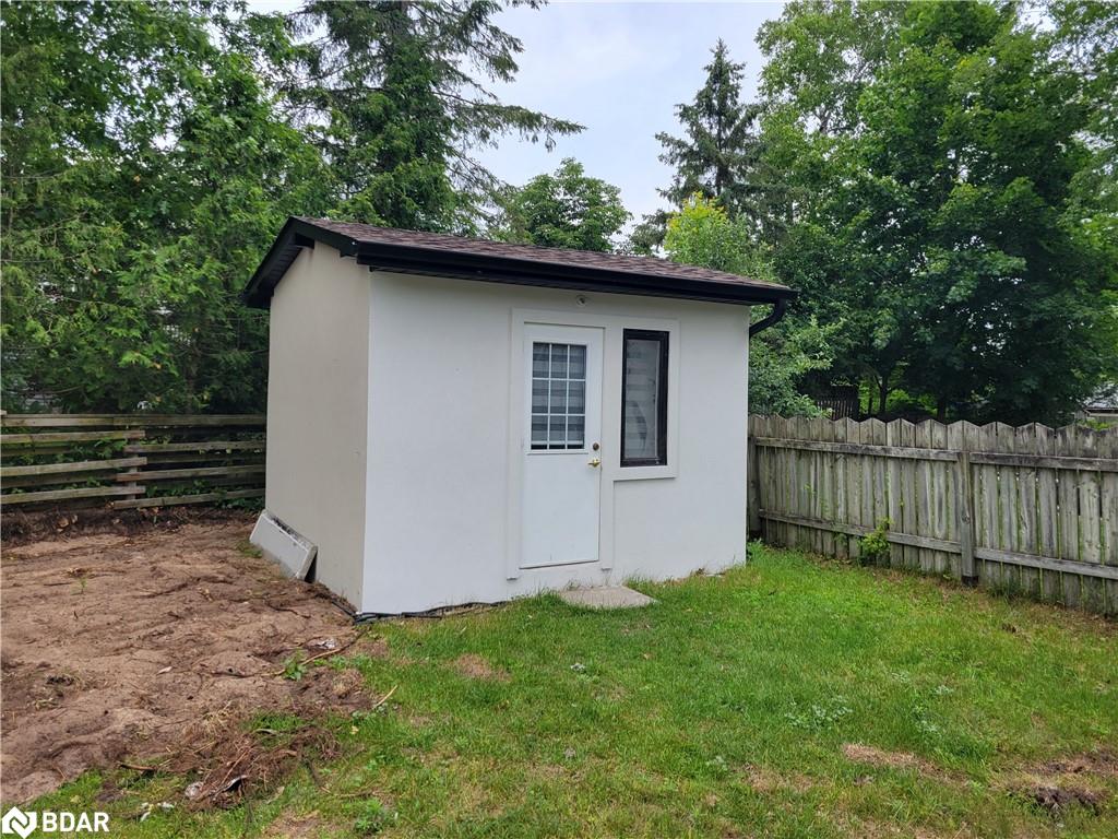 16 73rd Street Property Photo 20