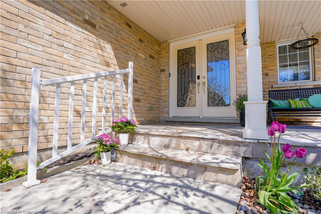 54 Vitlor Drive Property Photo 2