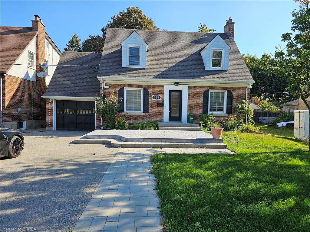 326 Erie Avenue Property Photo 1