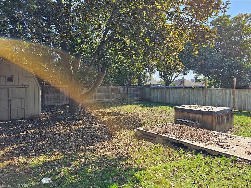 326 Erie Avenue Property Photo 7