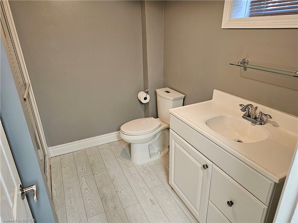 326 Erie Avenue Property Photo 21