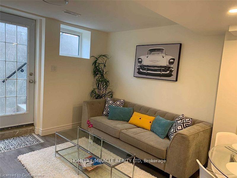 3966 Worthview Place Property Photo 1