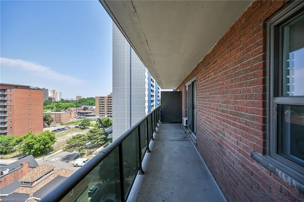 702-81 Charlton Avenue E Property Photo 25
