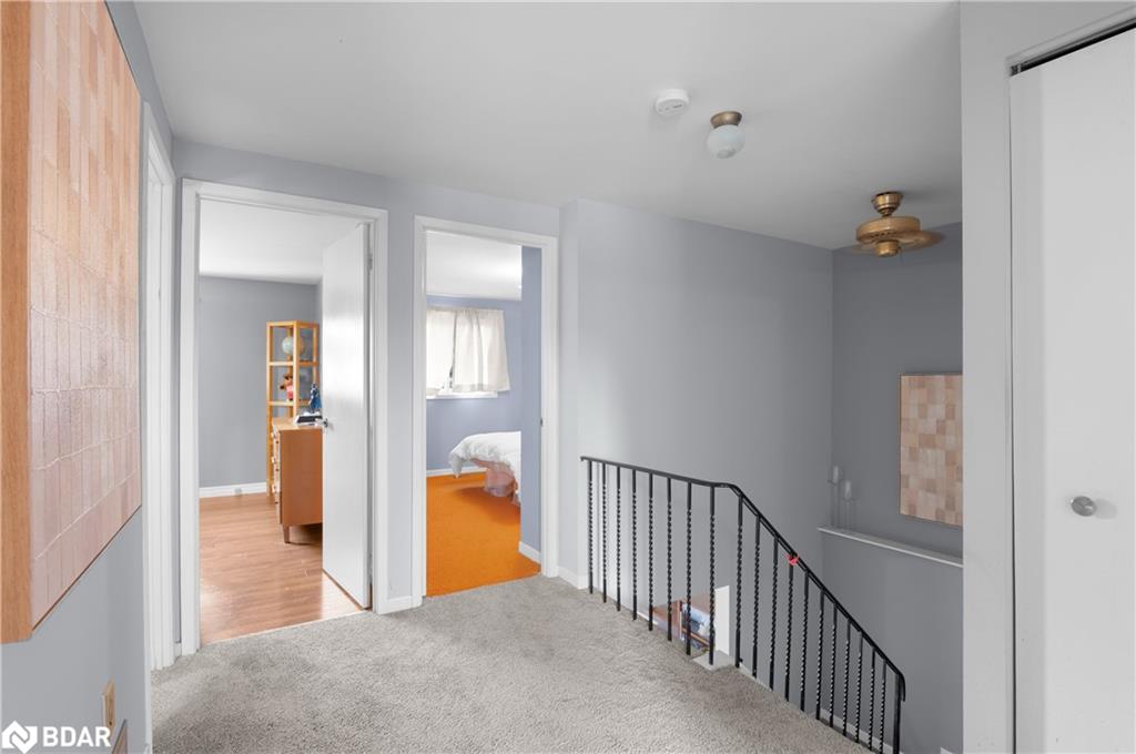 6058 Starfield Crescent Property Photo 21