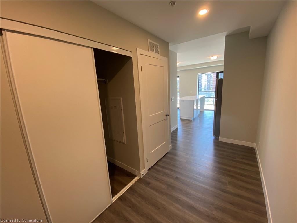 914-15 Queen Street S Property Photo 2
