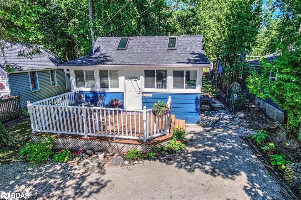 1971 Tiny Beaches Road
