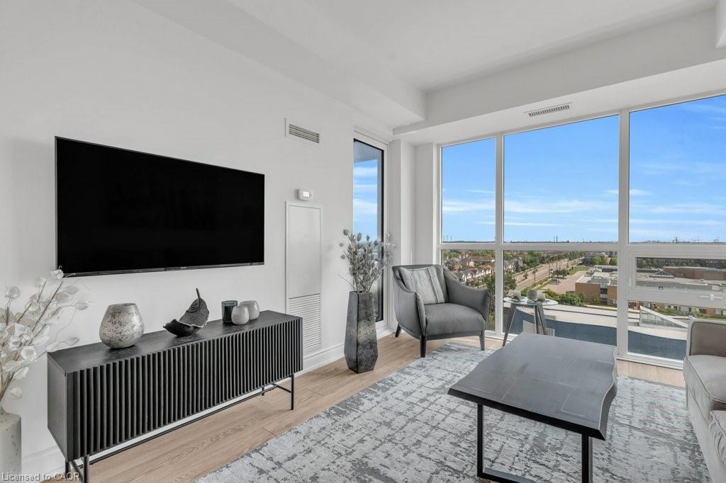 1004-1050 Main Street E Property Photo 6