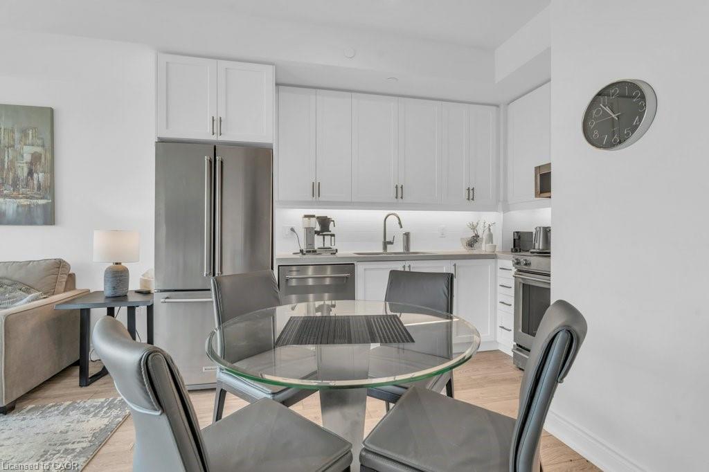 1004-1050 Main Street E Property Photo 8