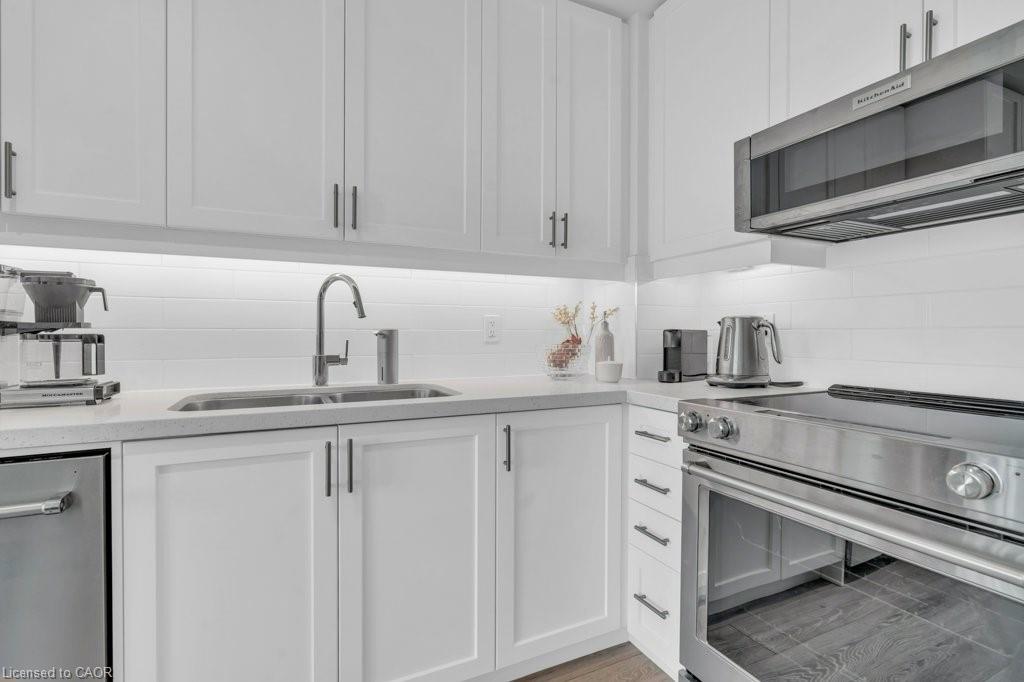 1004-1050 Main Street E Property Photo 12