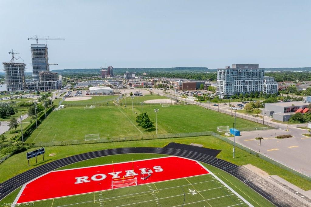 1004-1050 Main Street E Property Photo 18