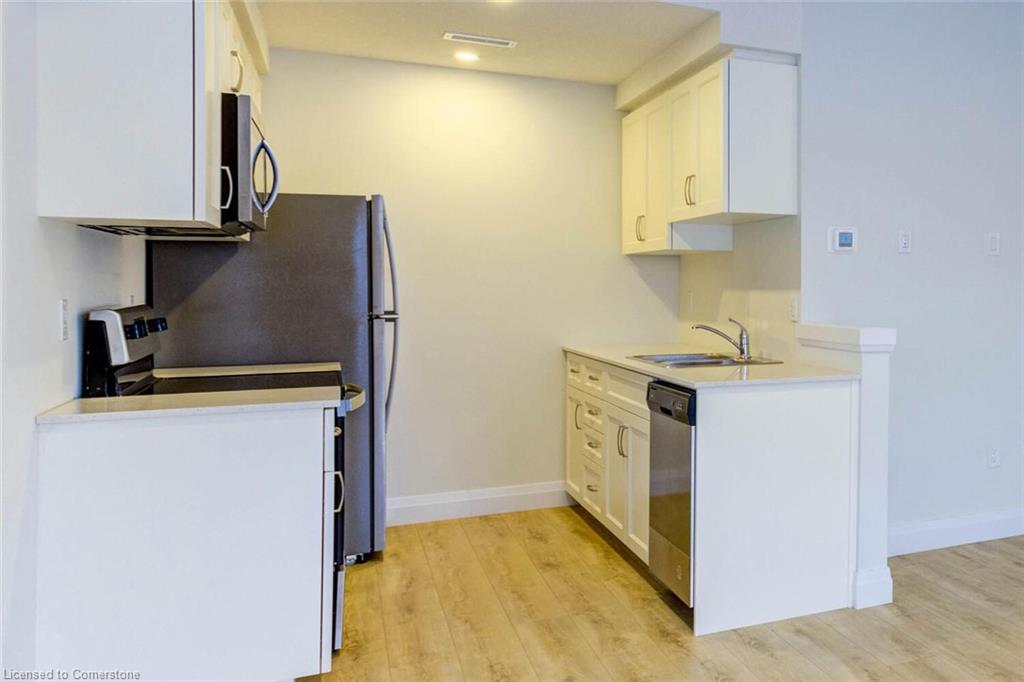 23-600 Victoria Street Property Photo 9