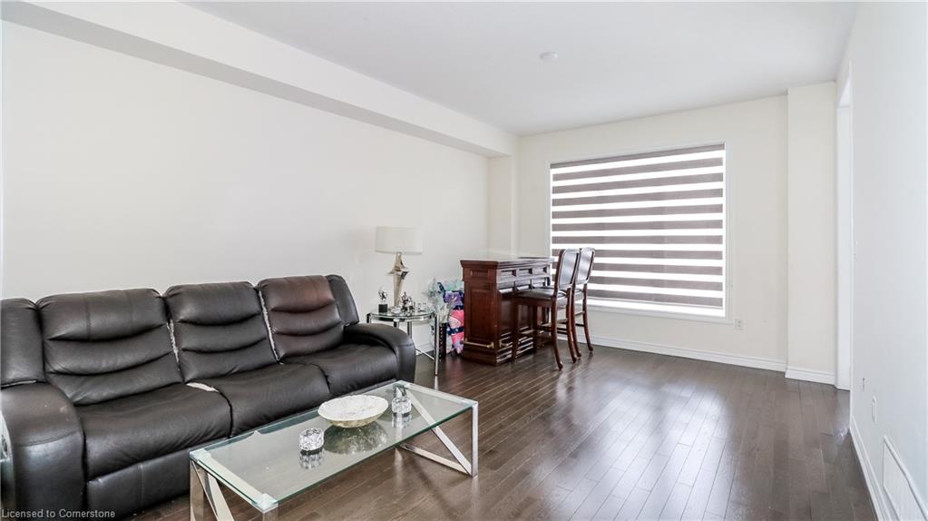 2214 Lozenby Street Property Photo 14