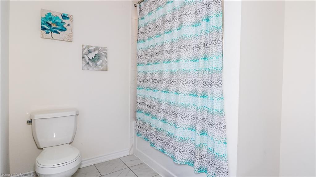 2214 Lozenby Street Property Photo 20