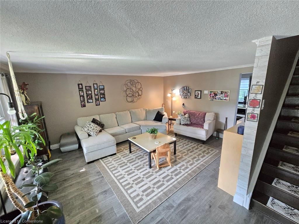 34 Northview Heights Drive Property Photo 4