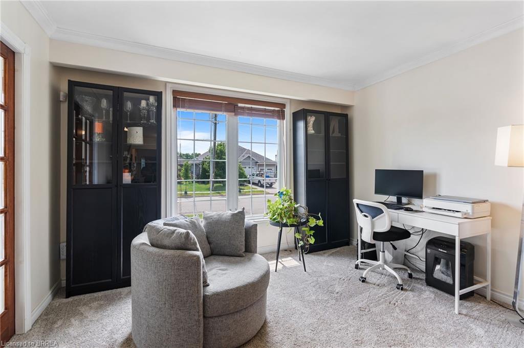 27 Craddock Boulevard Property Photo 10
