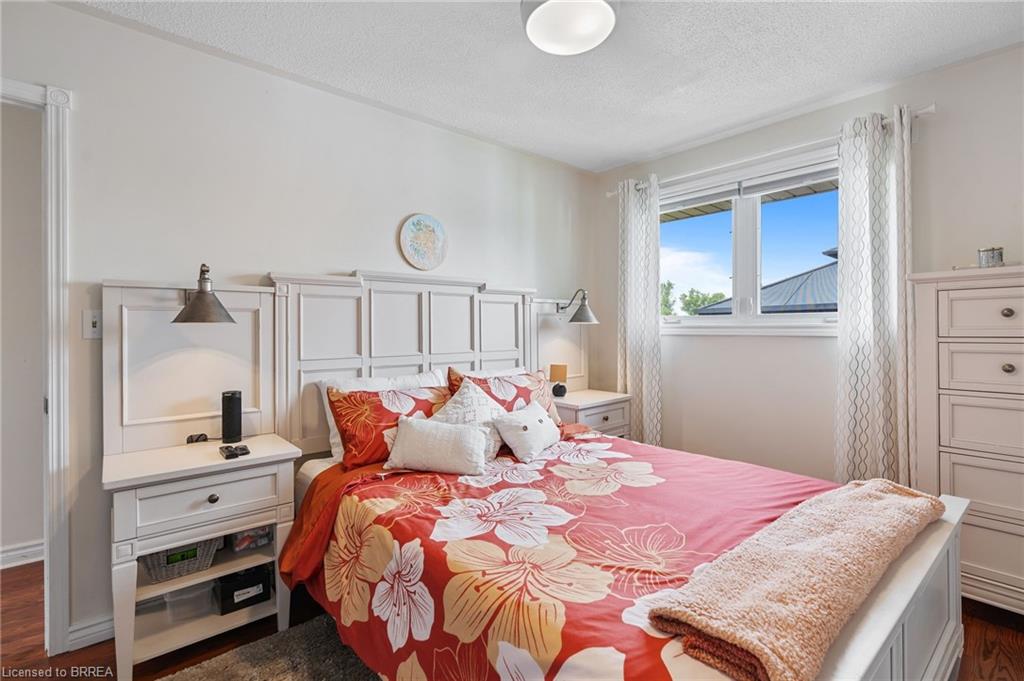 27 Craddock Boulevard Property Photo 18