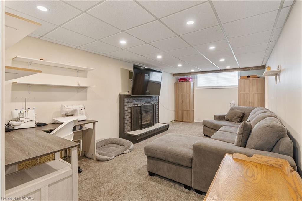 27 Craddock Boulevard Property Photo 23