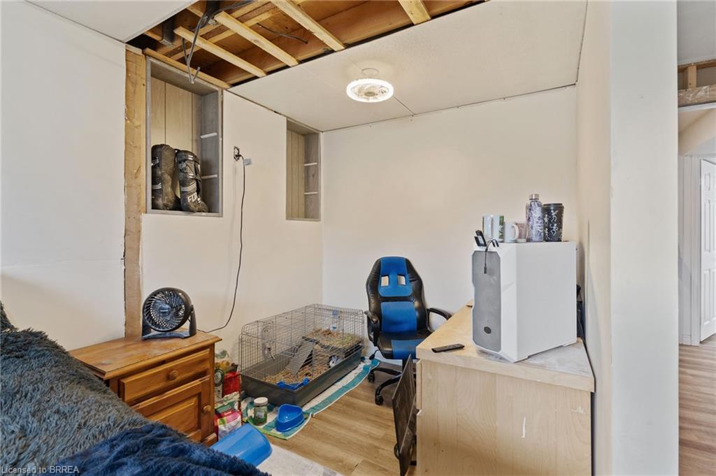 27 Craddock Boulevard Property Photo 34