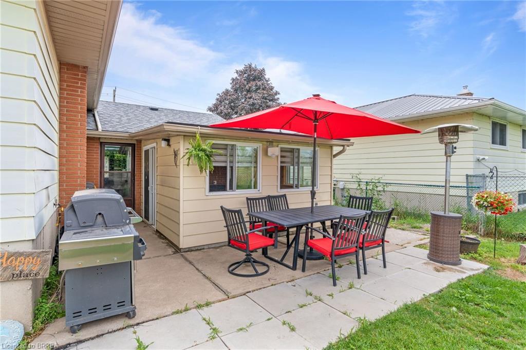 27 Craddock Boulevard Property Photo 35