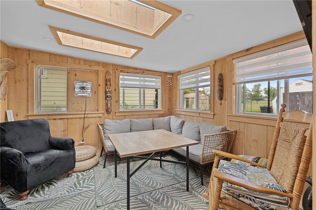 27 Craddock Boulevard Property Photo 36