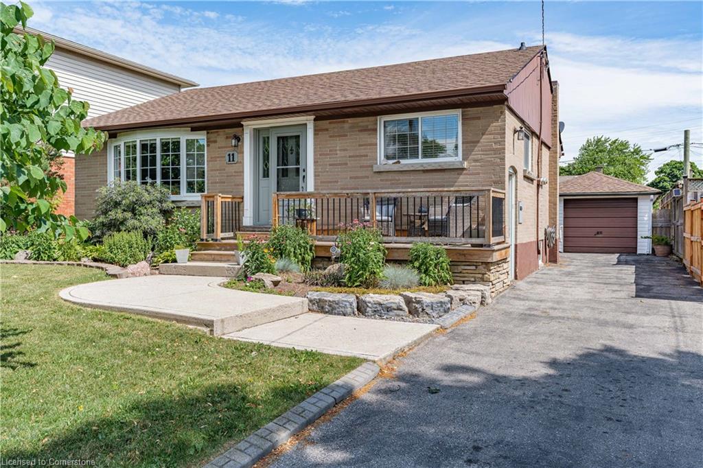 11 Barnett Court Property Photo 1