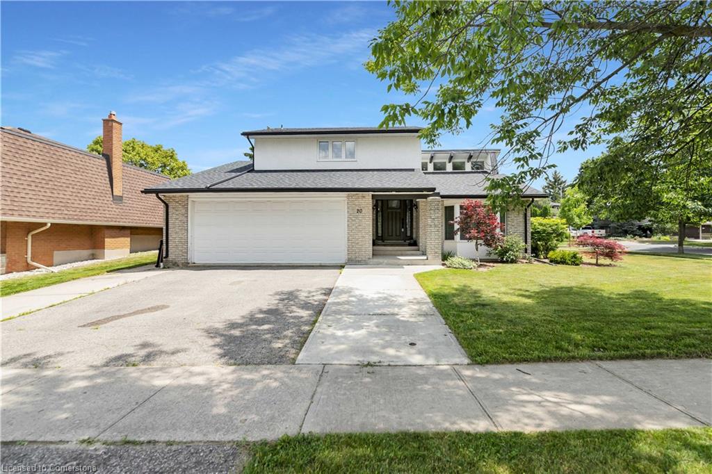 20 Blue Spruce Court Property Photo 1