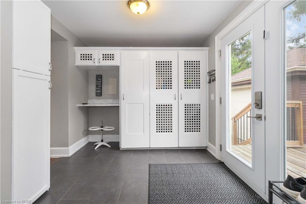 19 Lincoln Avenue Property Photo 28