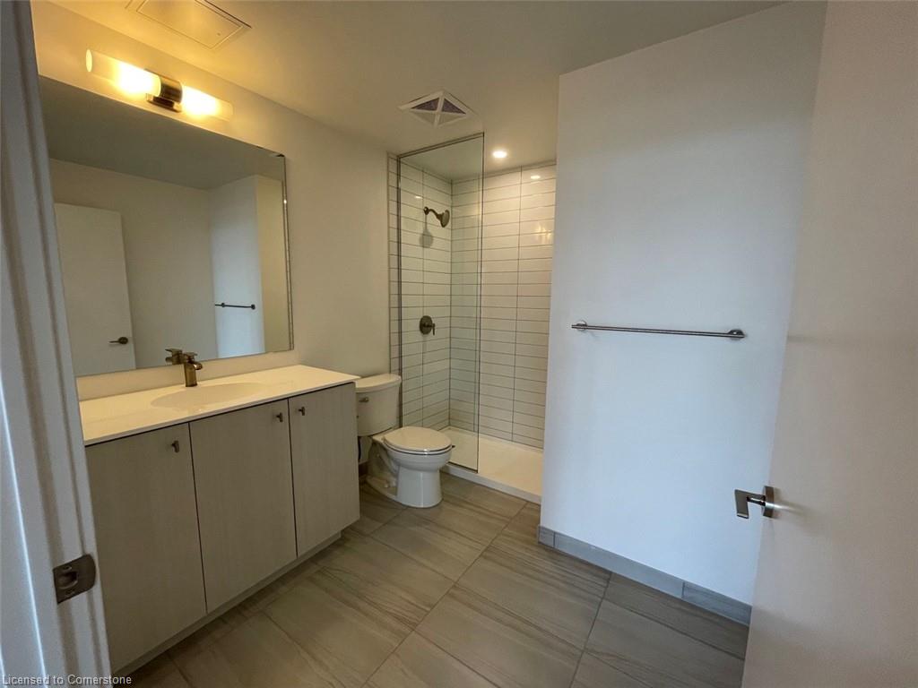 2314-15 Wellington Street Property Photo 8