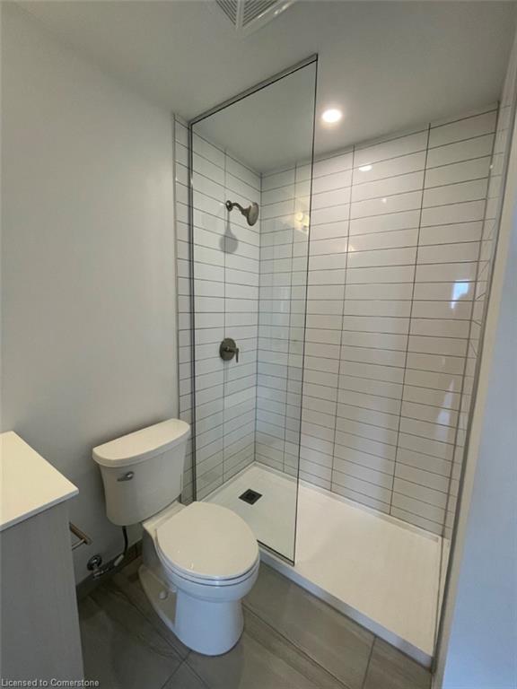 2314-15 Wellington Street Property Photo 9