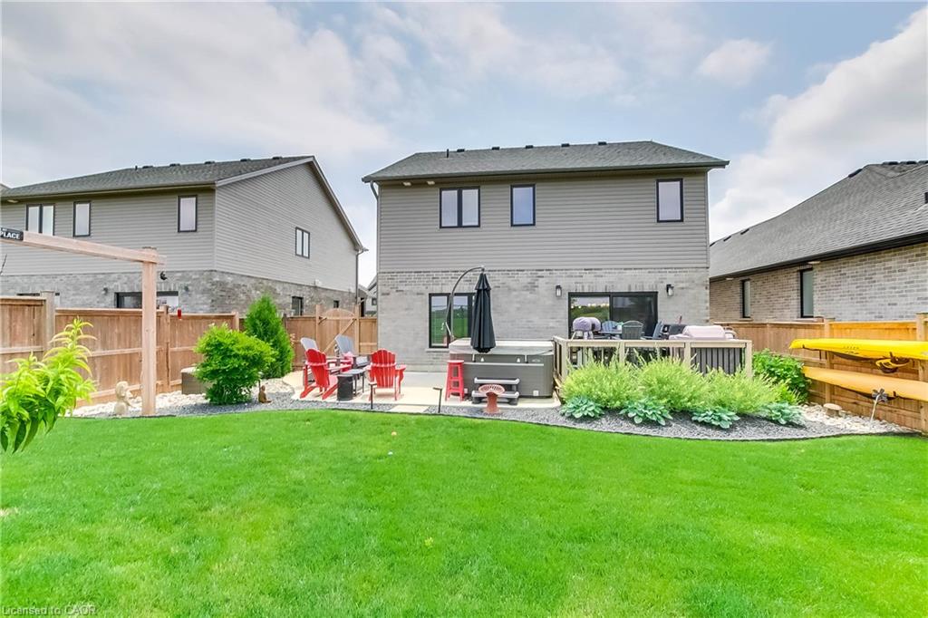 587 Hawthorne Place Property Photo 36