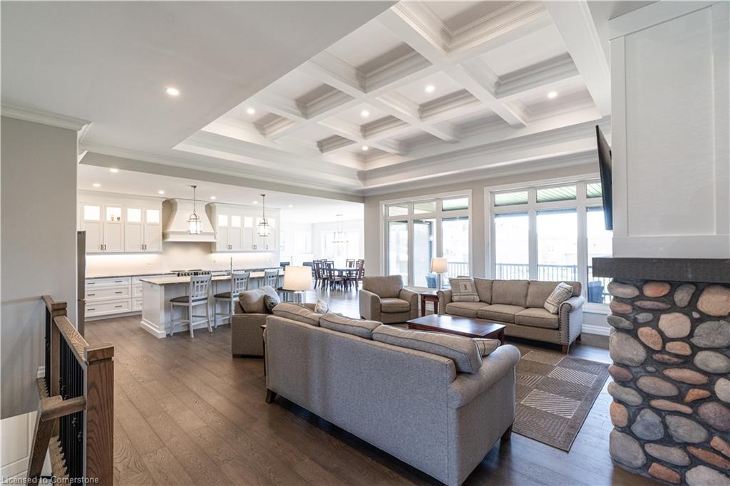 15 Hudson Drive Property Photo 5