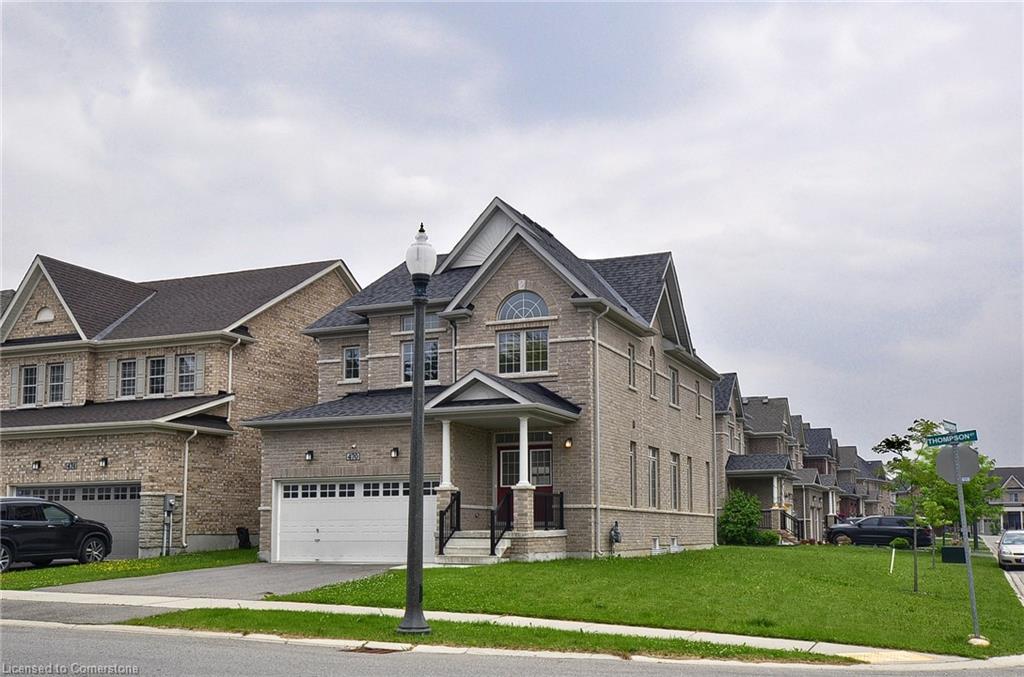 470 Thompson Street Property Photo 2