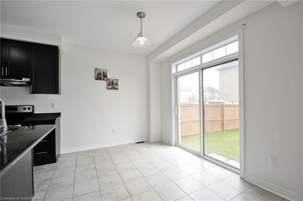 470 Thompson Street Property Photo 13