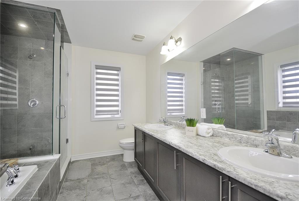470 Thompson Street Property Photo 18