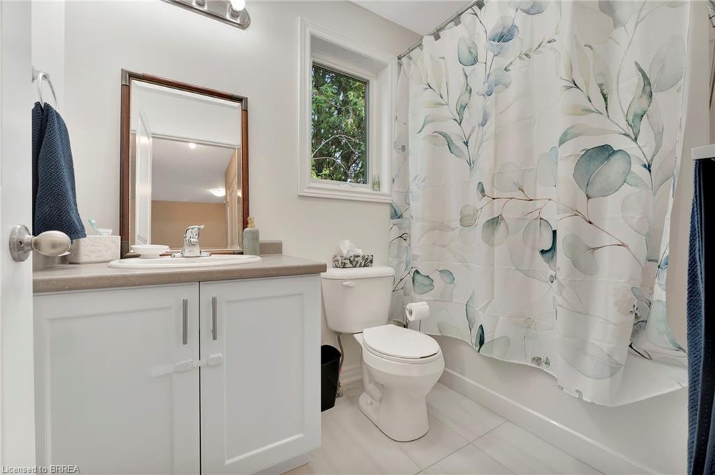 263 Owen Street Property Photo 19