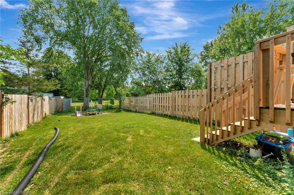 263 Owen Street Property Photo 24