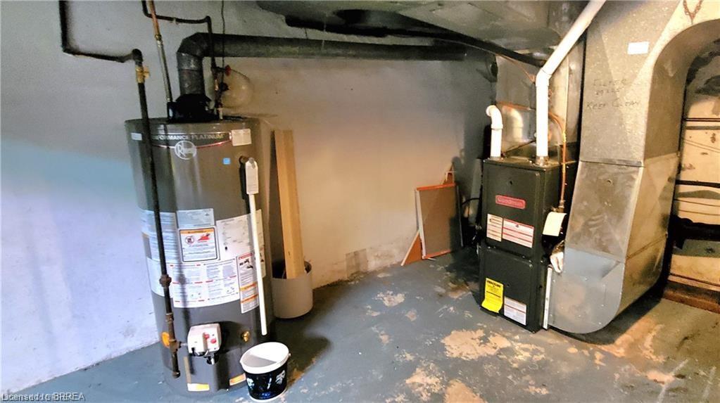 179 Market Street Property Photo 8